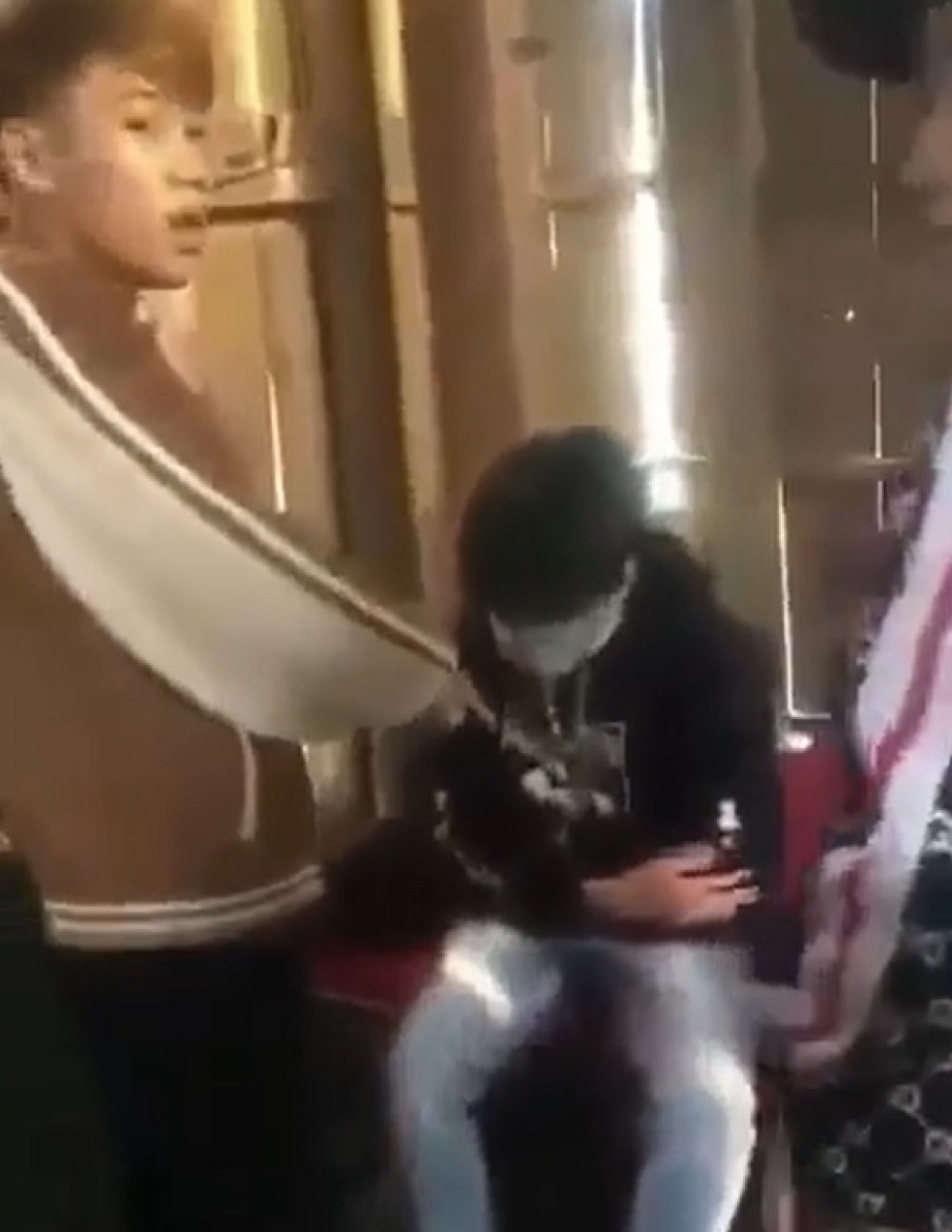 cong an vao cuoc dieu tra vu nhom hoc sinh hanh hung 1 nam sinh lop 9 hinh anh 1