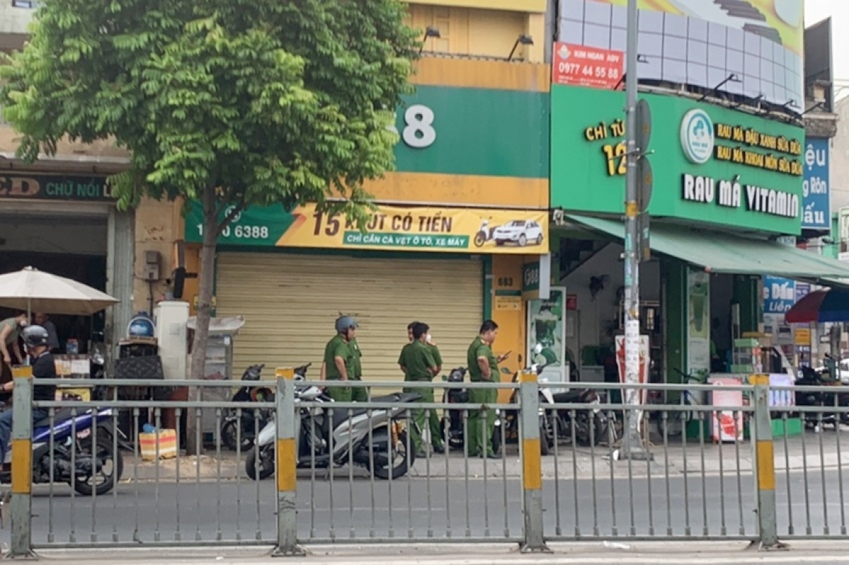 xu ly manh tay voi hinh thuc doi no kieu khung bo hinh anh 3
