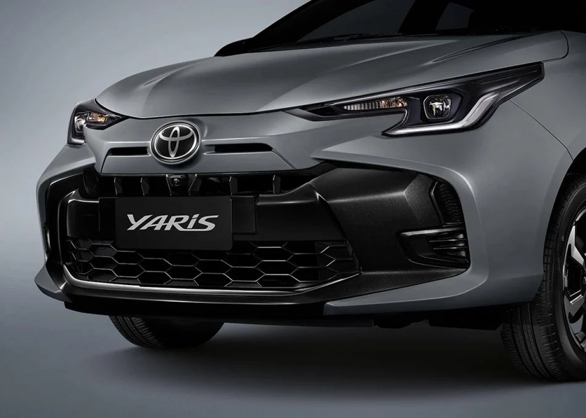 Anh chi tiet toyota yaris 2023 thiet ke ham ho khac la hinh anh 2