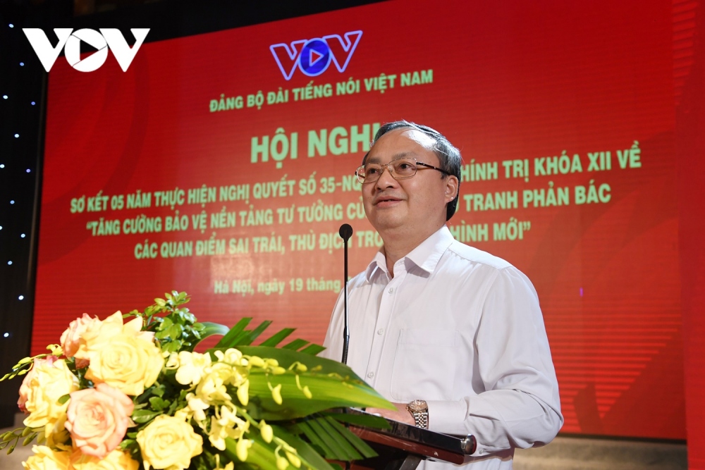 Ủy viên Trung ương Đảng, Bí thư Đảng ủy, Tổng Giám đốc VOV Đỗ Tiến Sỹ phát biểu tại hội nghị. Ảnh: Trọng Phú