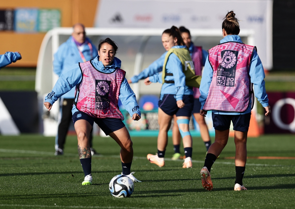 ĐT nữ Argentina đặt mục tiêu vô địch World Cup nữ 2023 để sánh ngang các đồng nghiệp nam. (Ảnh: Reuters).