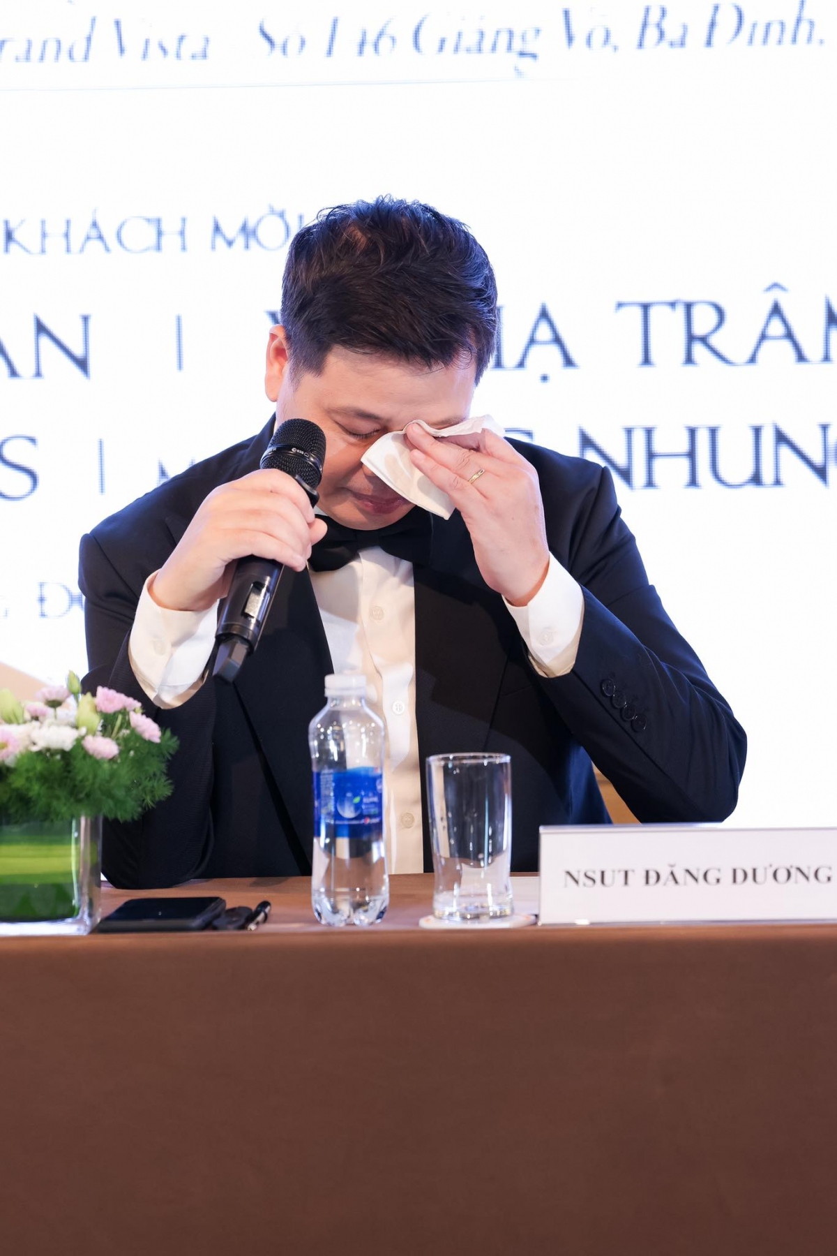 NSƯT Đăng Dương xúc động khi nhắc đến vợ