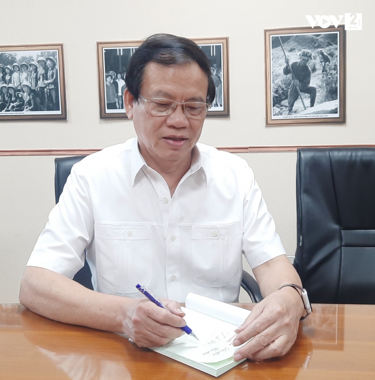 Tác giả Vũ Trọng Kim: "Tôi viết cuốn sách này bằng ngọn lửa trái tim mình".