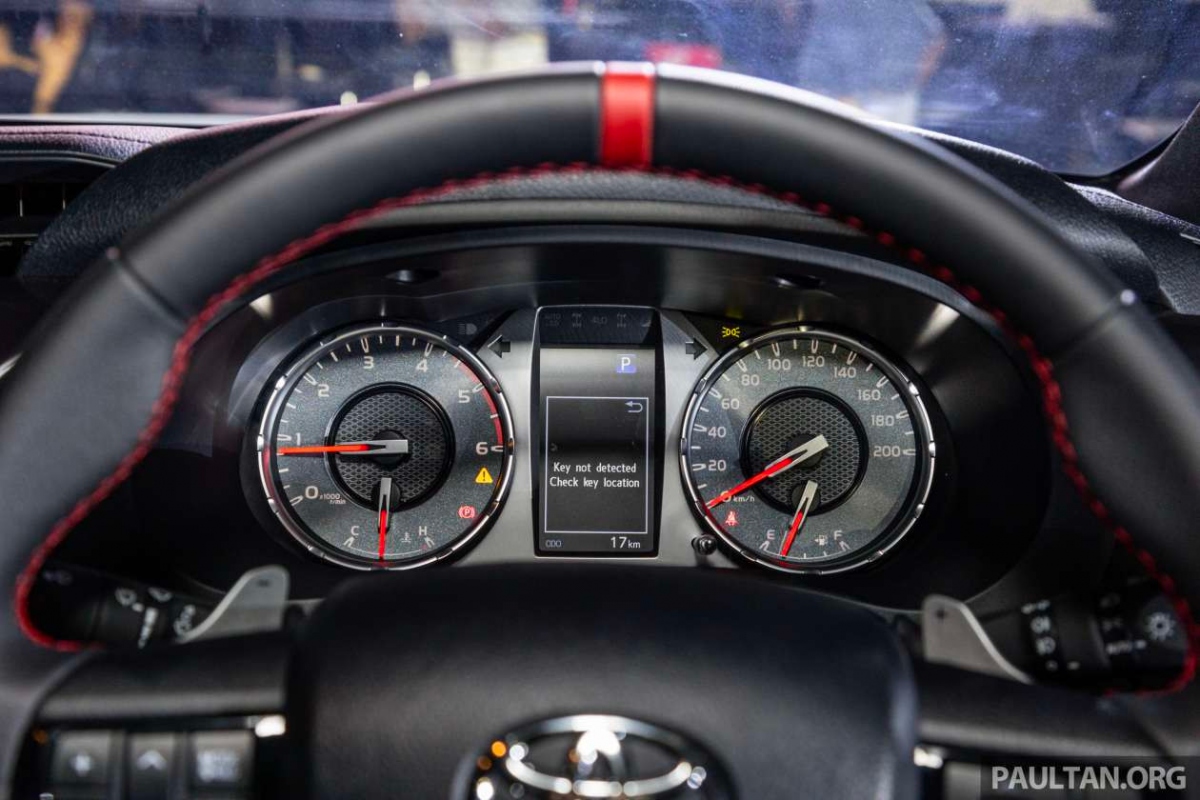 Toyota Hilux GR Sport tại thị trường Malaysia