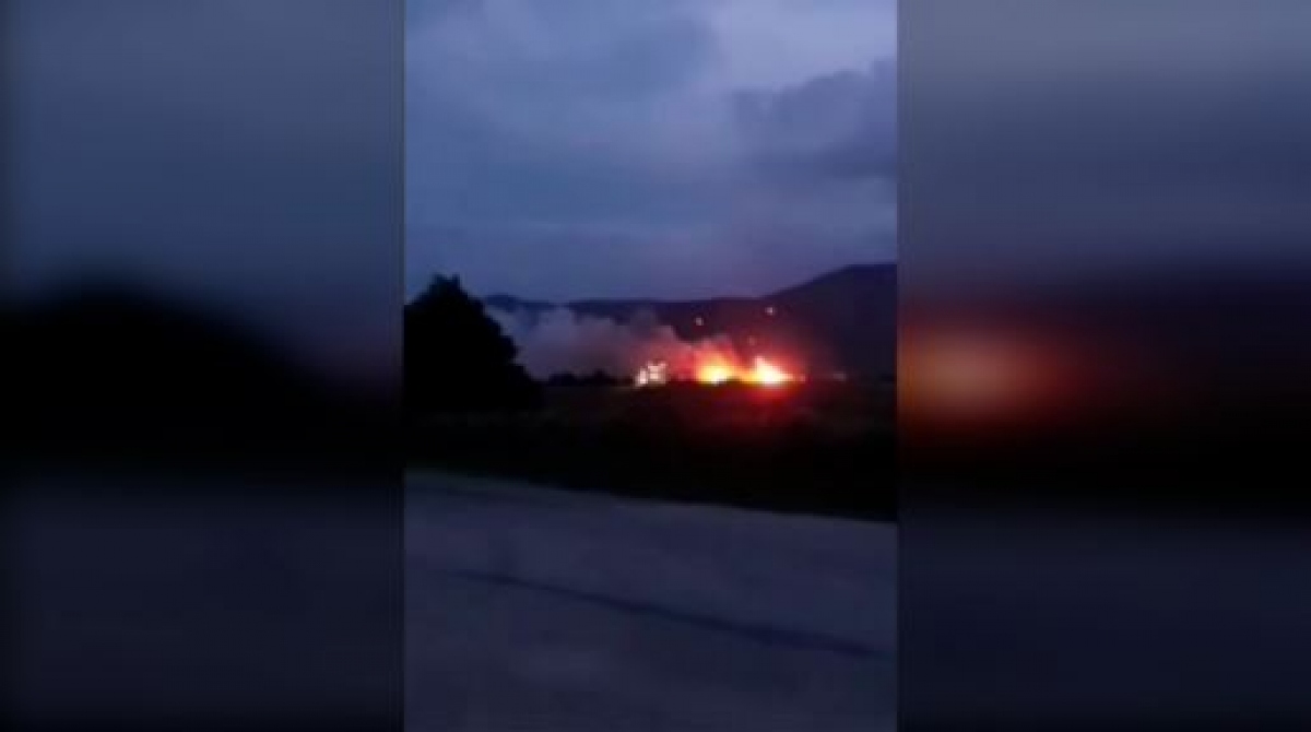 Hình ảnh đám cháy gần một bãi huấn luyện quân sự ở Crimea ngày 19/7. Ảnh: RIA Novosti