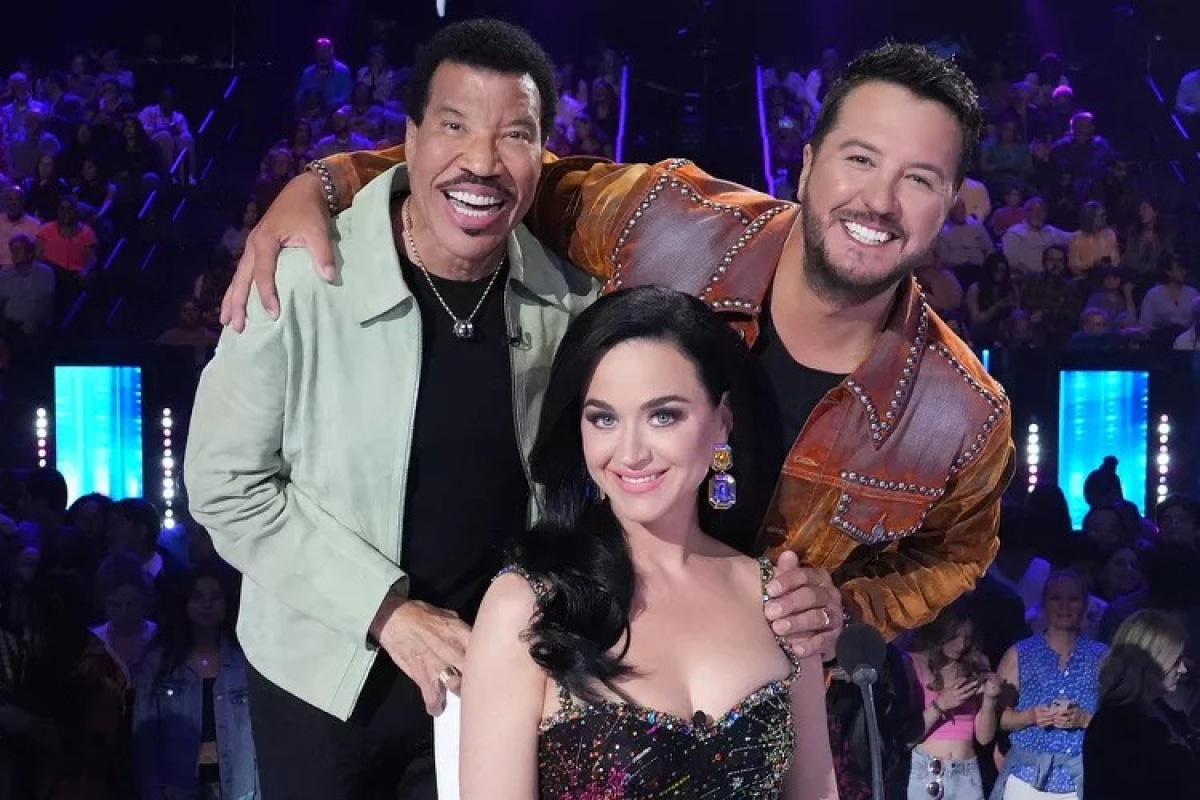 Katy Perry sẽ trở lại với "American Idol" bất chấp khán giả phản đối.