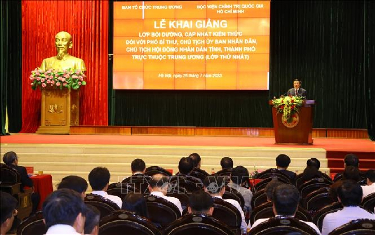 Quang cảnh lễ khai giảng.