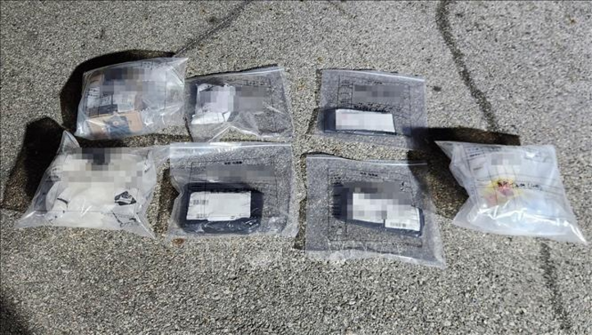 Các gói bưu kiện đáng ngờ từ nước ngoài gửi tới một số địa chỉ ở Busan, Hàn Quốc, ngày 22/7/2023. Ảnh: Yonhap