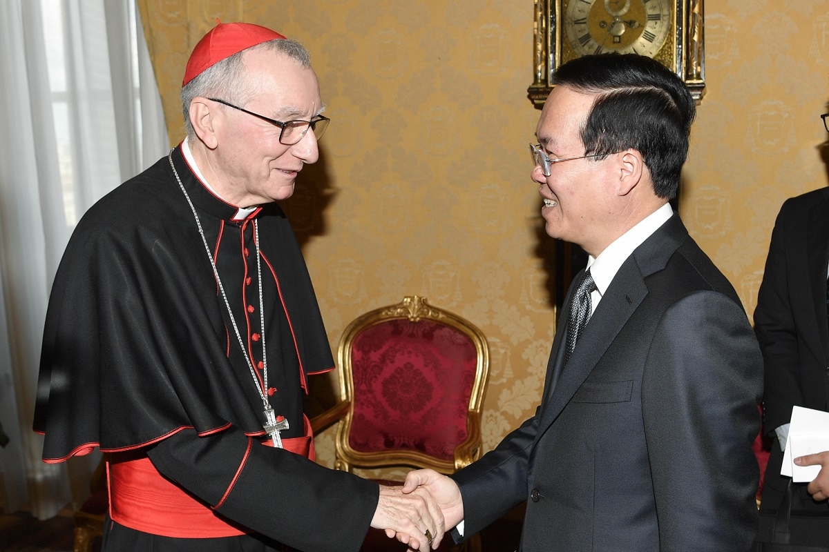 Chủ tịch nước Võ Văn Thưởng gặp Thủ tướng Vatican, Hồng y Pietro Parolin