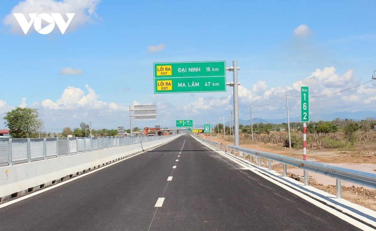Điểm cuối cao tốc TP Hồ Chí Minh - Long Thành - Dầu Giây. 