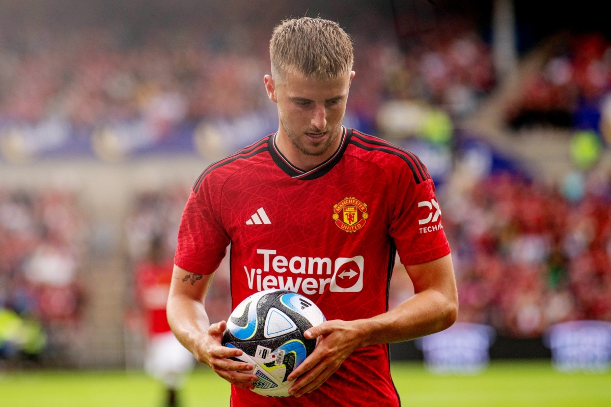 Tiền vệ trung tâm: Mason Mount