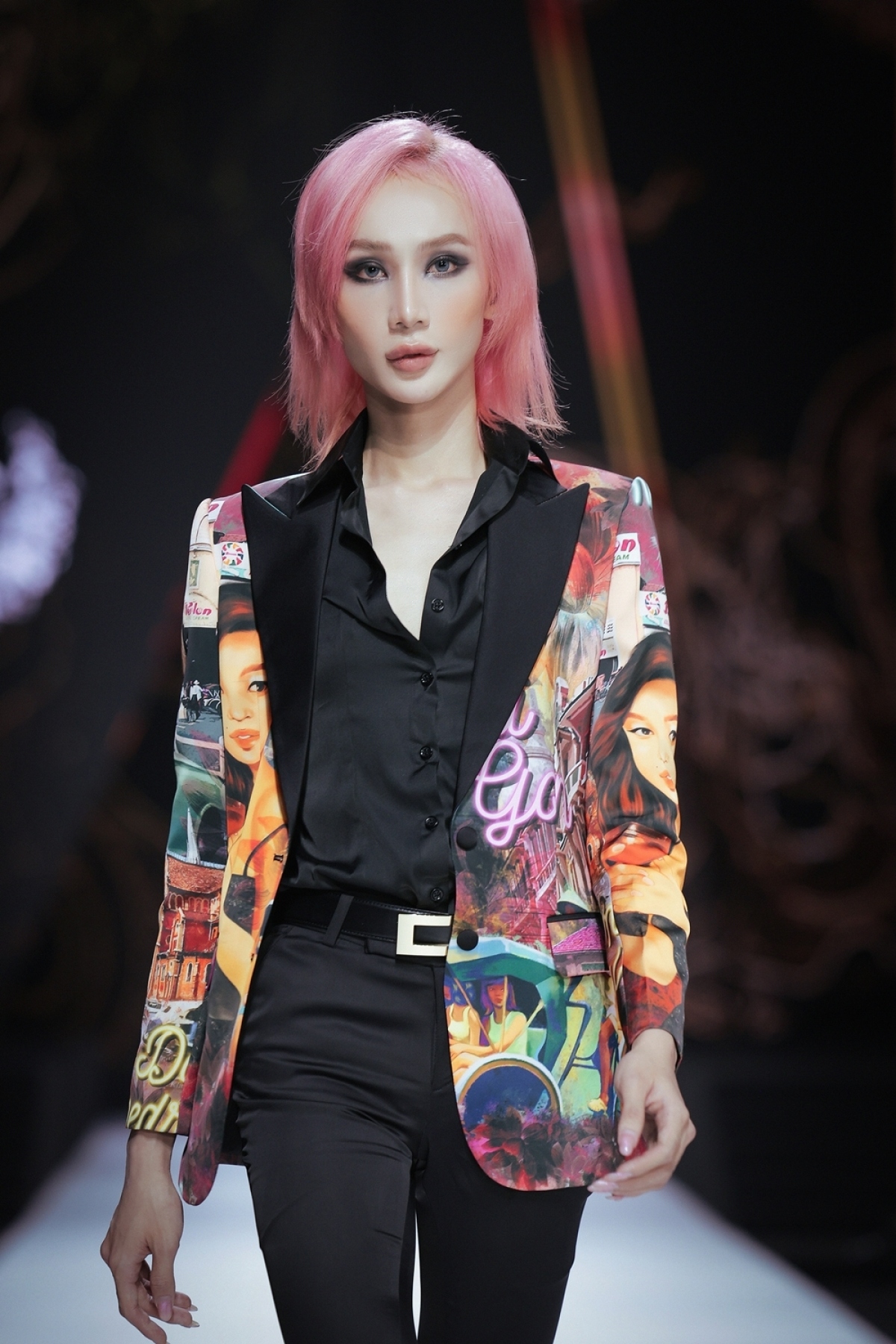 The event gets underway in Ho Chi Minh City from July 13 to July 17, marking the 15th show of Vietnam International Fashion Week (VIFW).