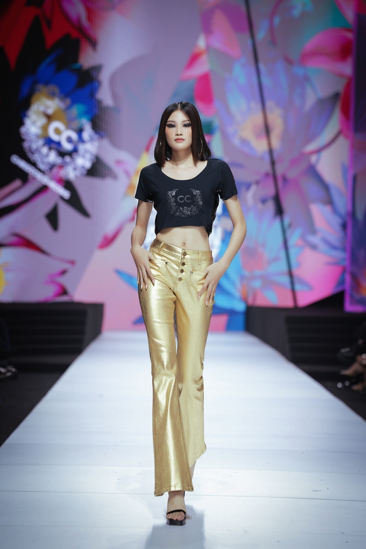 The collections feature ready-to-wear designs which are inspired by the natural landscapes across the country. All designs are made from eco-friendly materials.