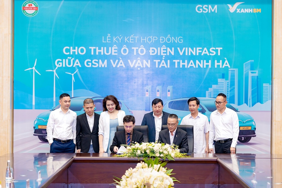 Hợp tác xã vận tải Thanh Hà ký hợp đồng thuê 250 xe ô tô điện Vinfast từ GSM