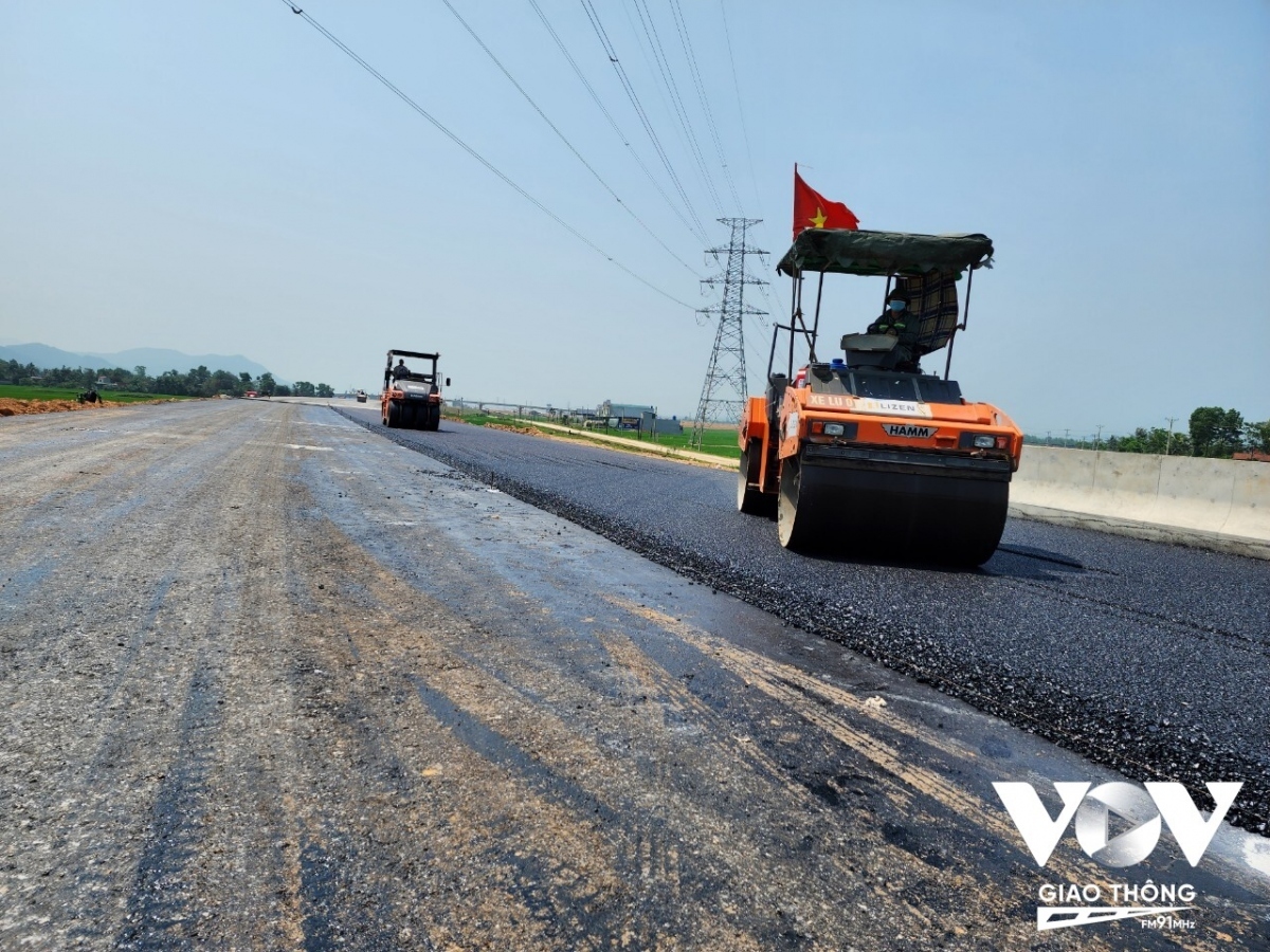 Rõ ràng trách nhiệm của các chủ dự án và chính quyền địa phương là không nhỏ
trong việc gỡ nút thắt về vật liệu xây dựng.