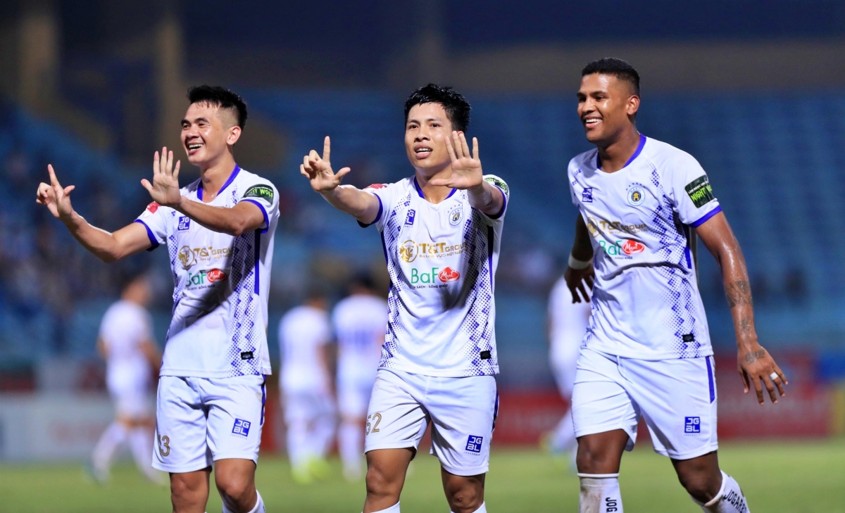 Hà Nội FC thắng kịch tính CLB Bình Định (Ảnh: Hoài Thương)