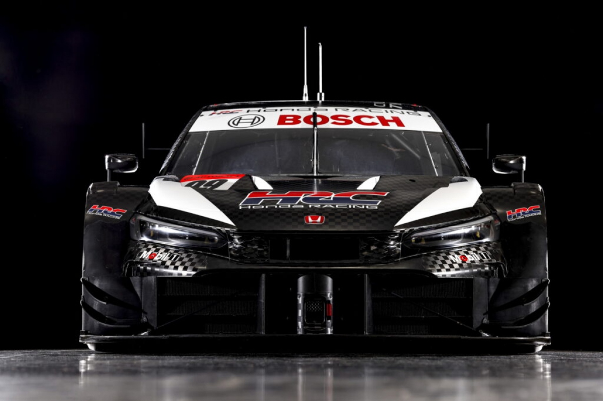 https_www.carscoops.com_wp-content_uploads_2023_07_honda-civic-type-r-gt-4-1024x681.jpg
