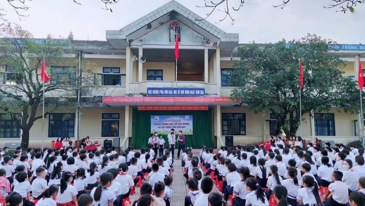 Một buổi chuyên đề Phòng chống bạo lực học đường - Xây dựng tình bạn đẹp trong trường học ở Quảng Trị