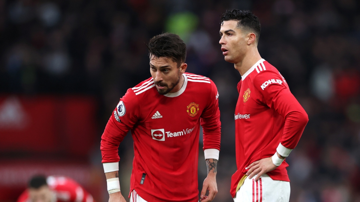 Alex Telles và Cristiano Ronaldo sẽ tái hợp ở Al Nassr. (Ảnh: Getty)