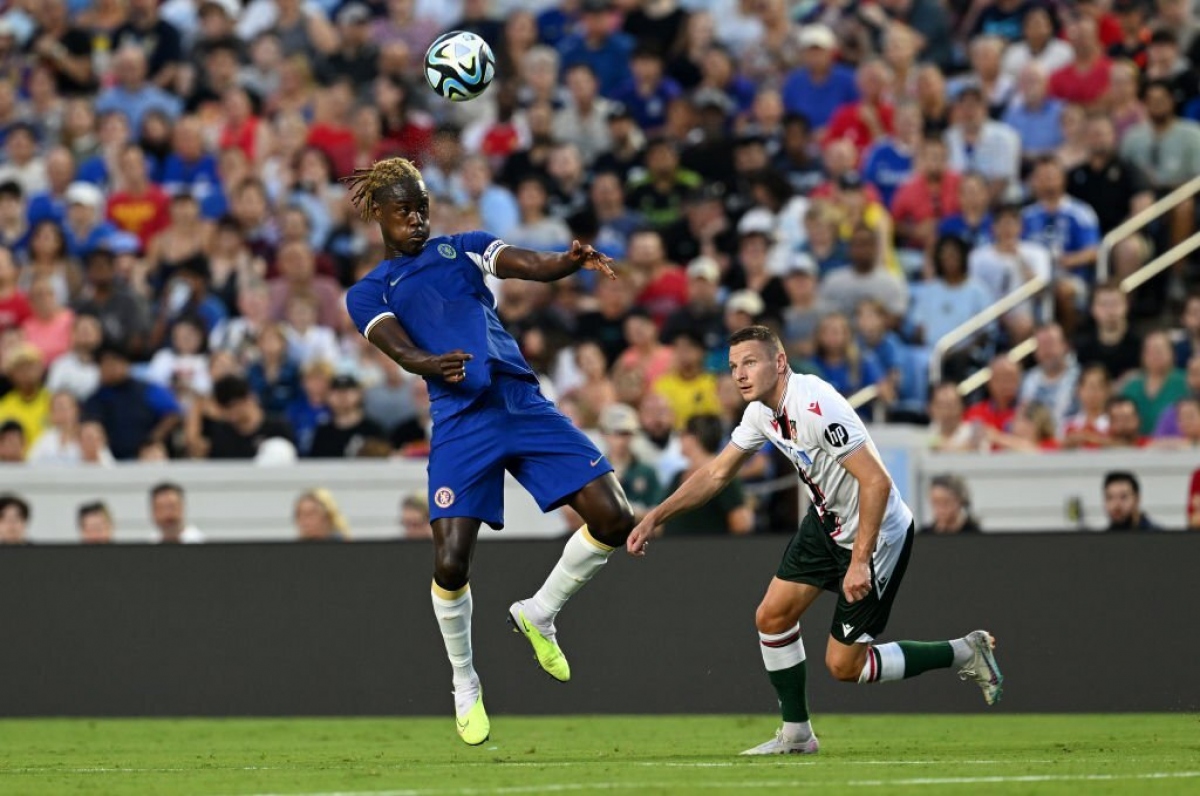 Trevoh Chalobah chơi tốt trước Wrexham, anh cùng các đồng đội dễ dàng ngăn chặn các đợt tấn công của đối thủ.