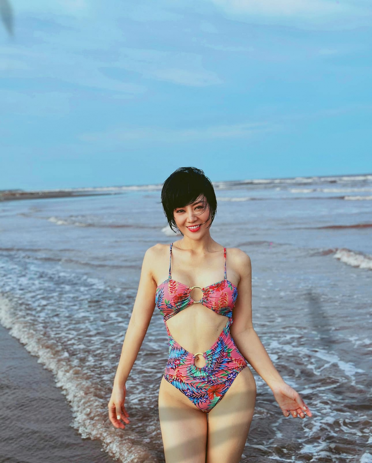 Thanh Hương là gương mặt quen thuộc với khán giả Việt. Cô từng ghi dấu ấn qua các vai diễn trong những bộ phim như "Mùa hoa tìm lại", "Quỳnh búp bê", "Người phán xử", "Thương nhớ ở ai"...