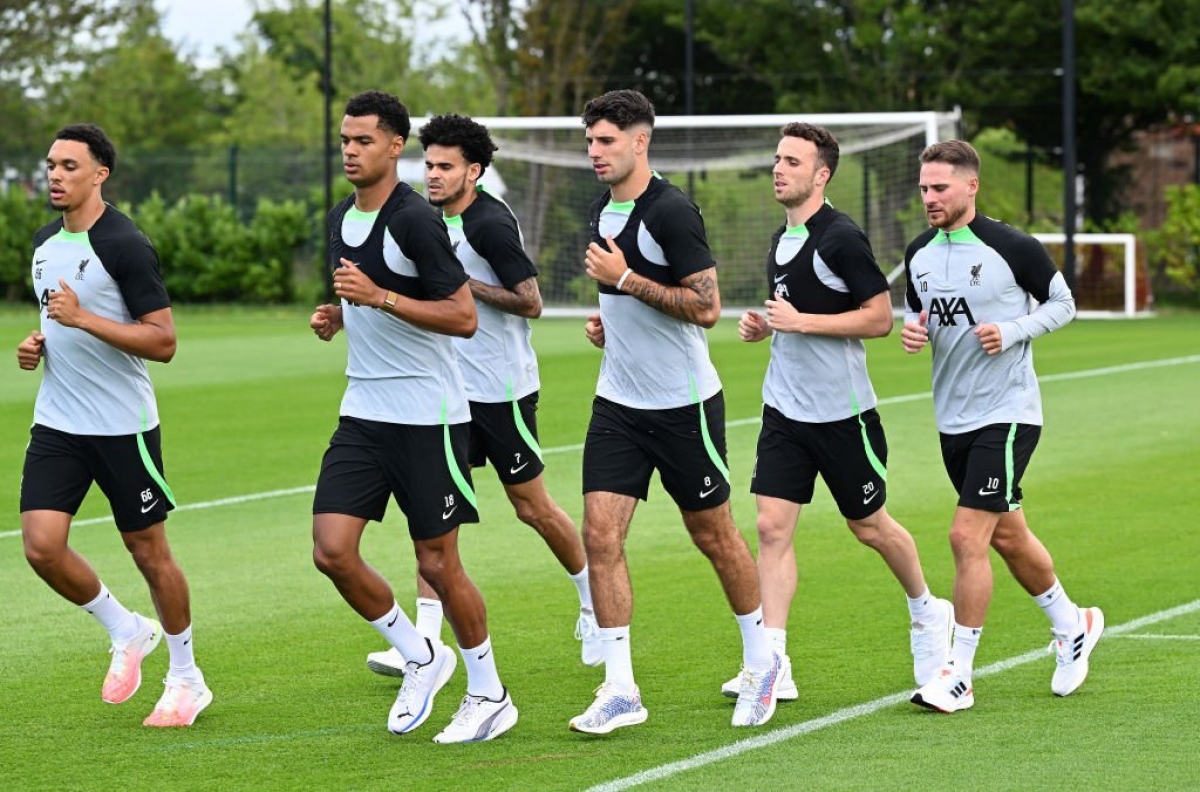 8. Liverpool - 864,8 triệu Euro