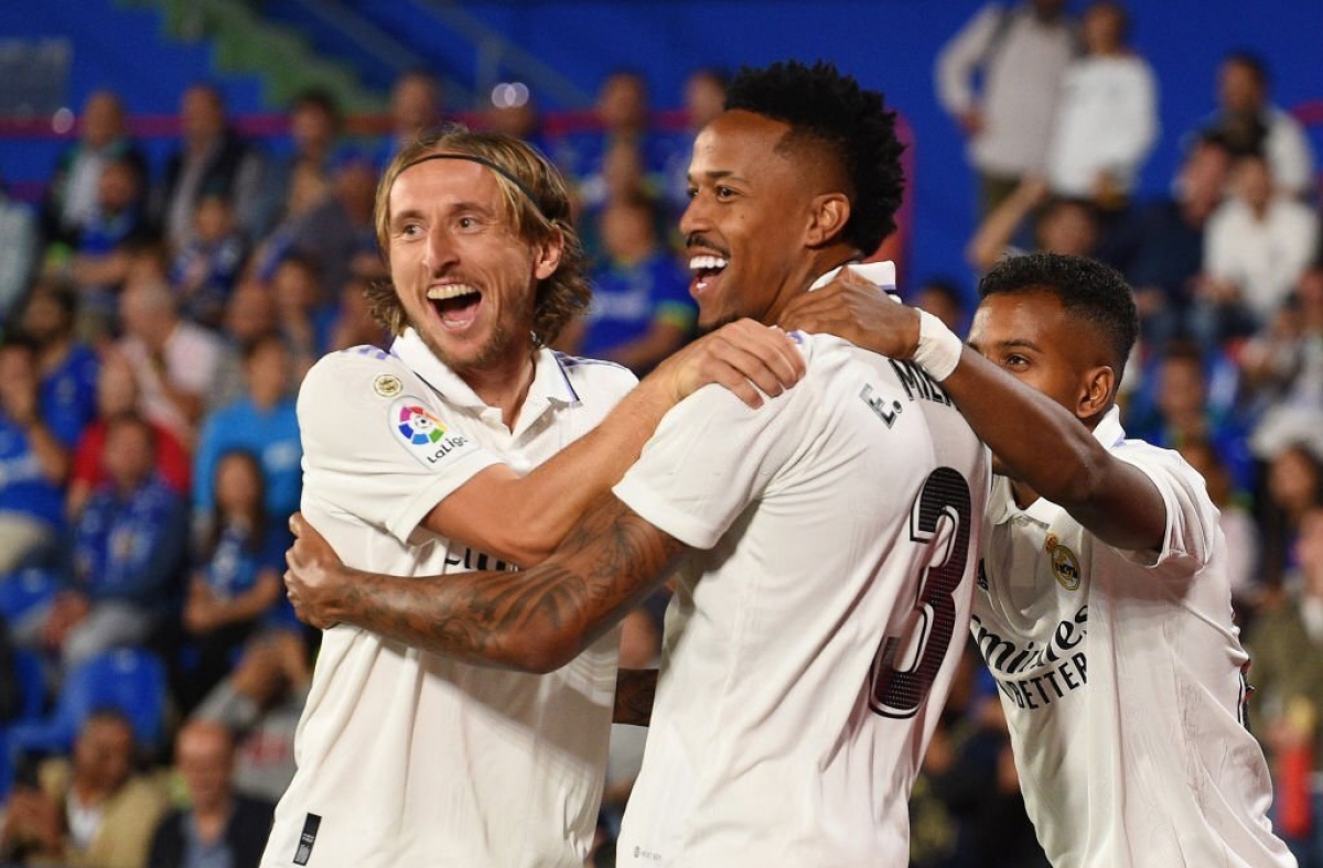 4. Real Madrid - 991 triệu Euro