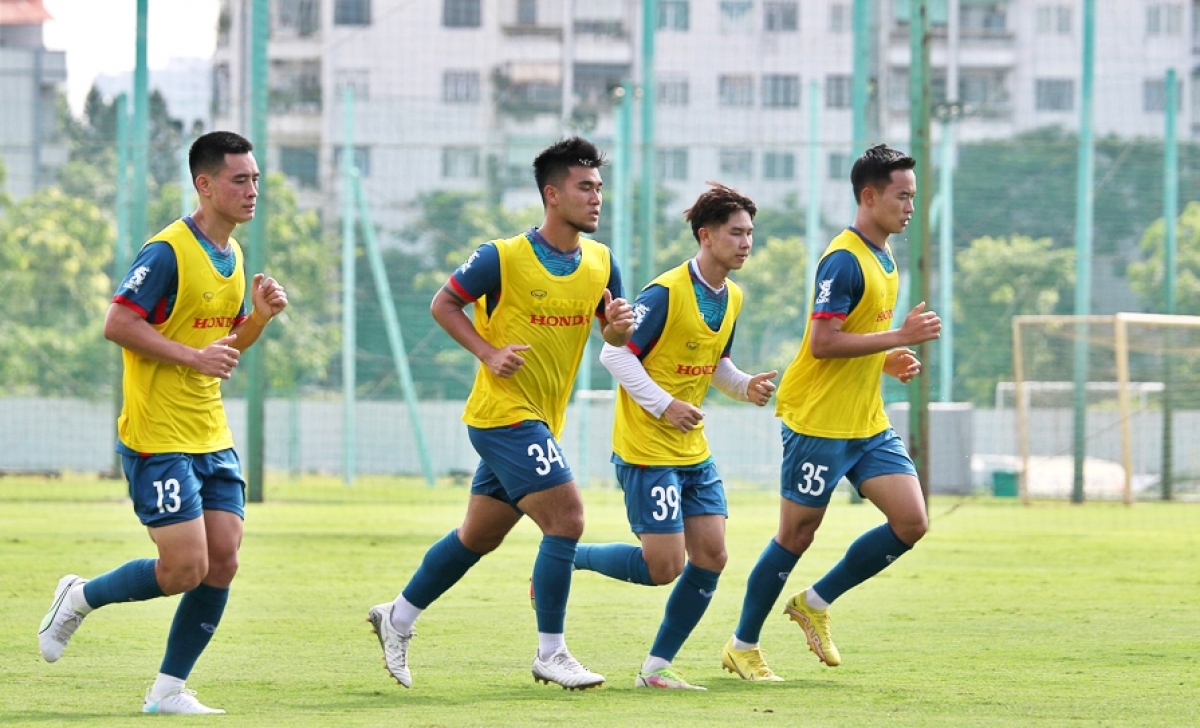 U23 Việt Nam tập luyện sáng 31/7 (Ảnh: VFF).