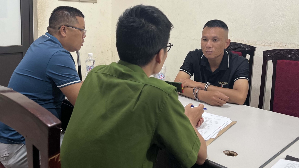 Đối tượng Lường Văn Thức tại cơ quan Công an