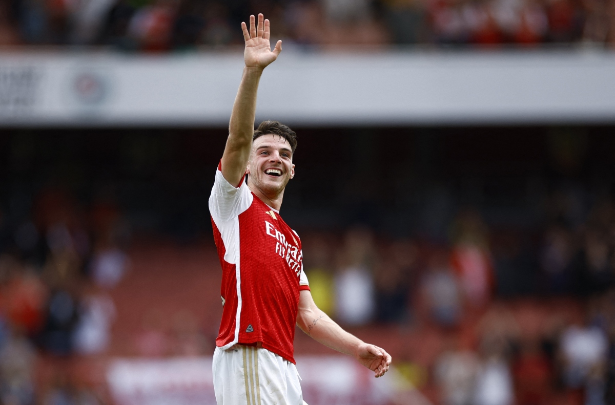 Arsenal giành trọn 3 điểm trong ngày ra quân. (Ảnh: Reuters)