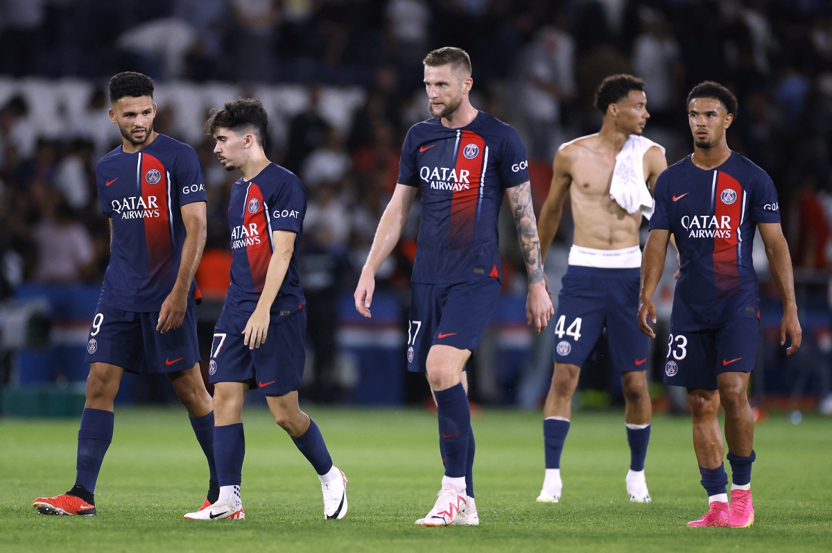 Sau mùa hè đầy biến động, PSG có khởi đầu không như ý khi bước vào mùa giải mới với hàng loạt tân binh.