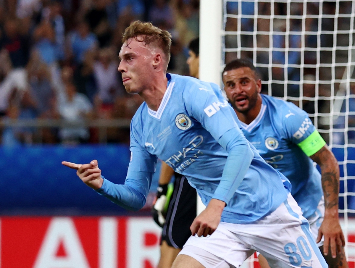 Man City đưa trận đấu trở về vạch xuất phát. (Ảnh: Reuters)