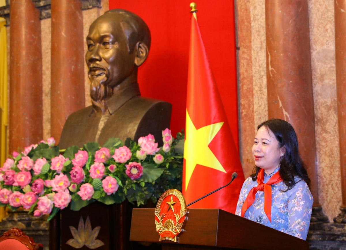 Phó Chủ tịch nước Võ Thị Ánh Xuân phát biểu tại buổi gặp mặt.