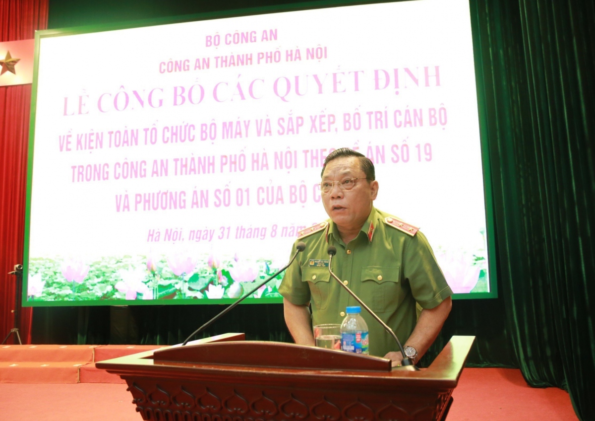 Giám đốc Công an Hà Nội Nguyễn Hải Trung phát biểu tại lễ công bố