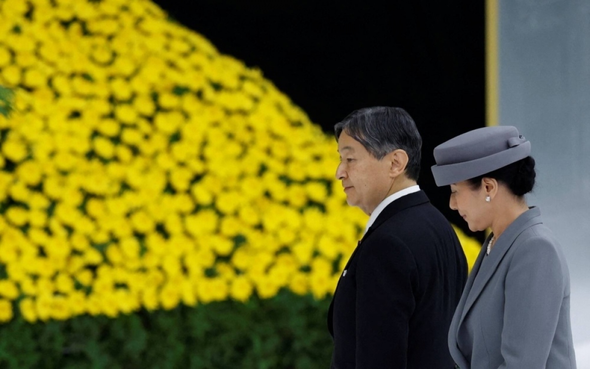 Nhật hoàng Naruhito và Hoàng hậu Masako tại lễ kỷ niệm lần thứ 78 ngày kết thúc Thế chiến II. Ảnh: Reuters.