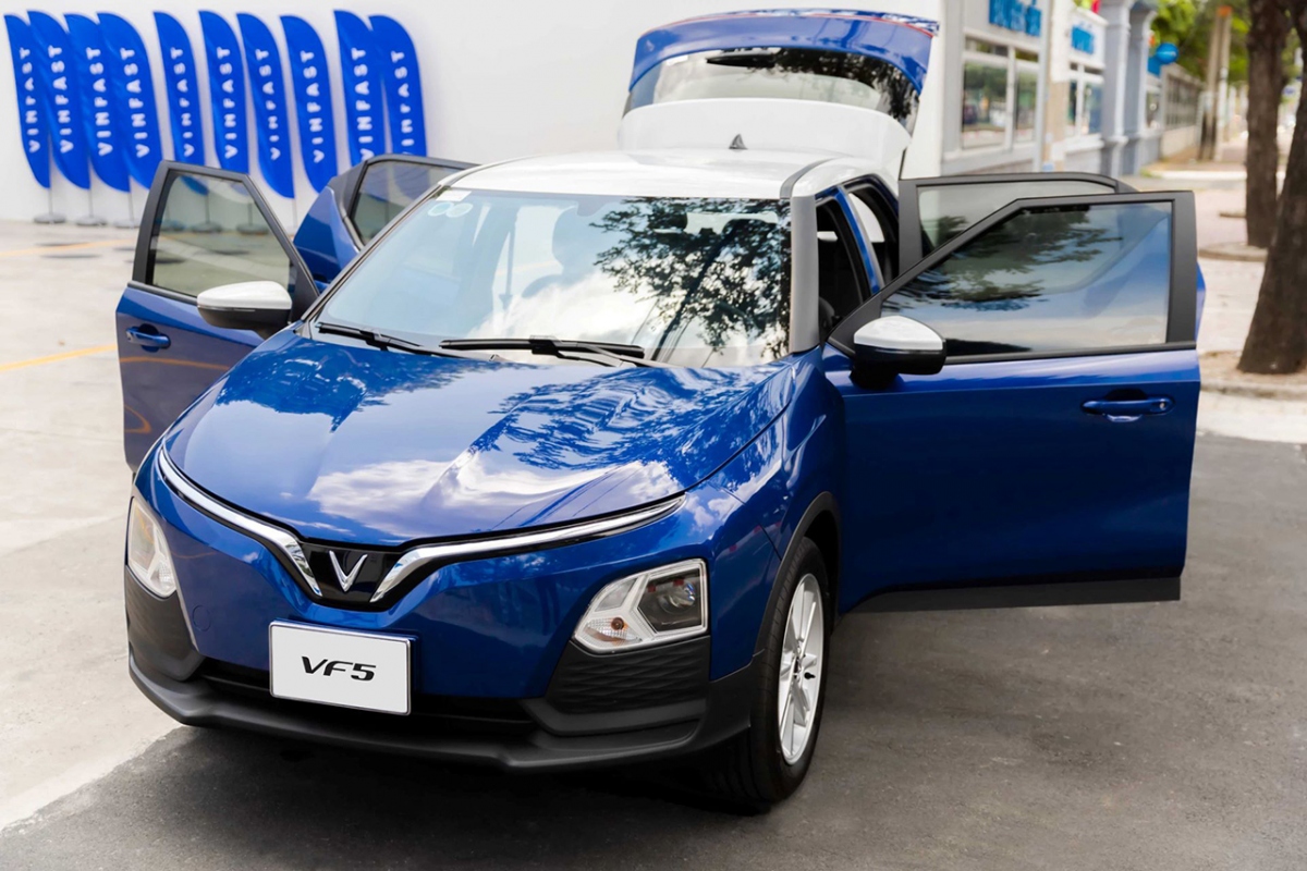 VF5 Plus trang bị nhiều tính năng an toàn hiện đại