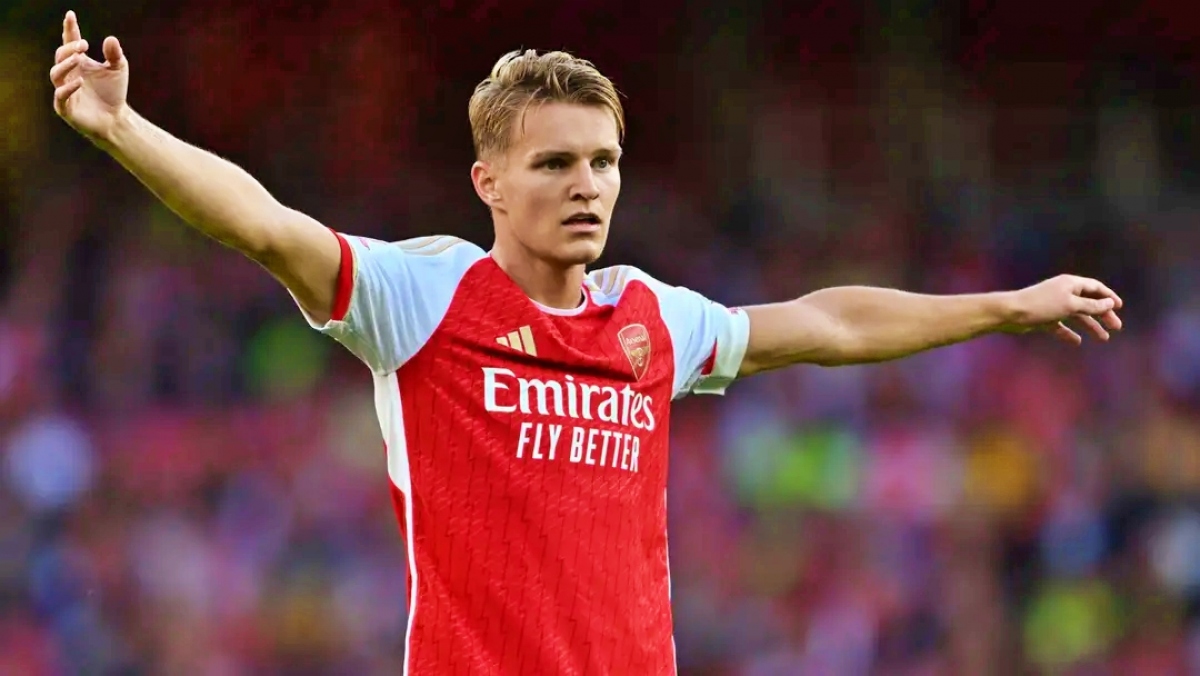 Arsenal đang lên kế hoạch gia hạn hợp đồng với tiền vệ Martin Odegaard (Ảnh: Getty).
