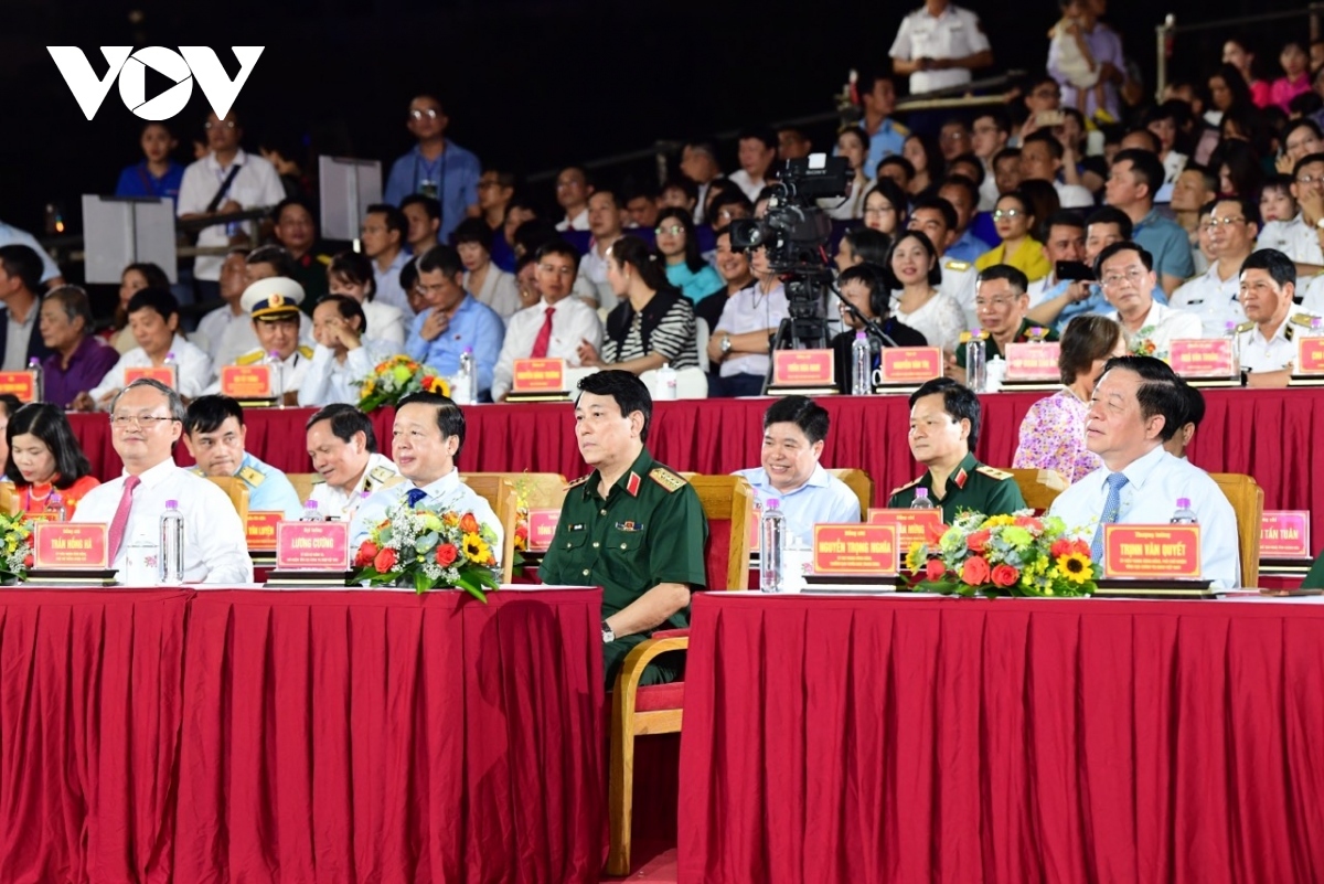 The program is co‑organized by the Voice of Vietnam (VOV), the Party Central Committee’s Communication and Education Commission, the General Politics Department of the Vietnam People’s Army, and Khanh Hoa authorities.