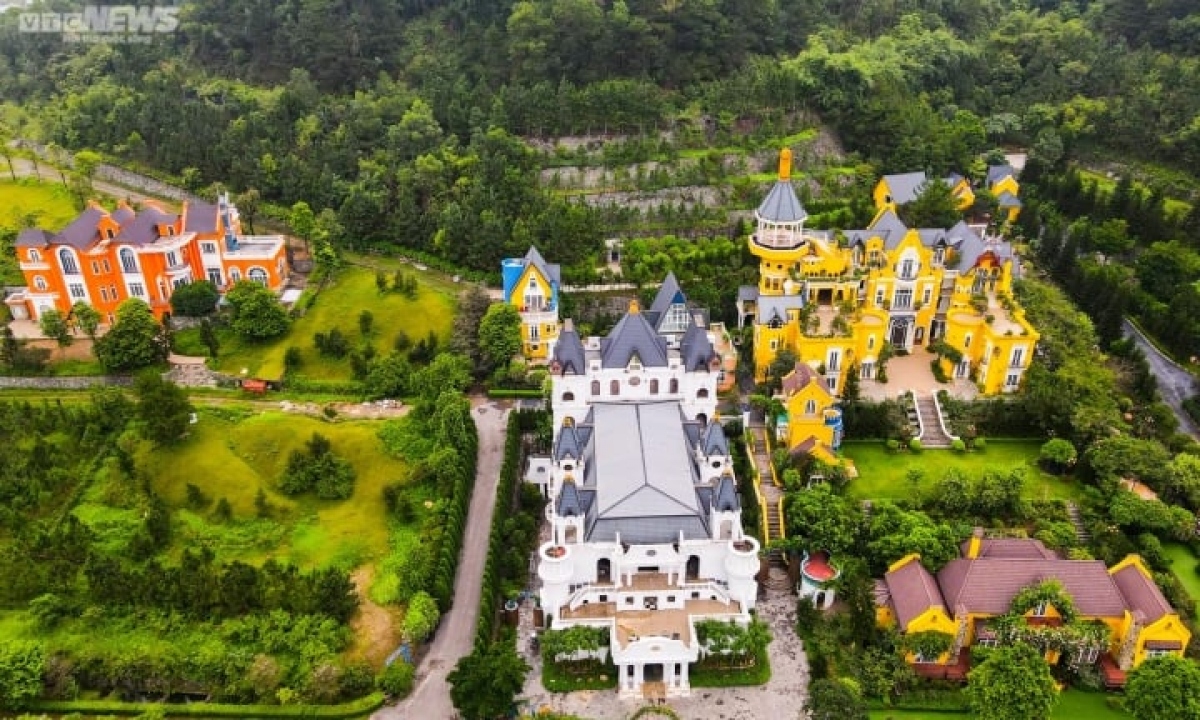 Nhiều biệt thự nằm trong phạm vi quy hoạch rừng phòng hộ ở huyện Sóc Sơn, Hà Nội