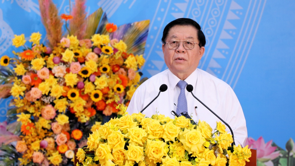 Bí thư Trung ương Đảng, Trưởng ban Tuyên giáo Trung ương Nguyễn Trọng Nghĩa phát biểu tại hội nghị (ảnh: BP).