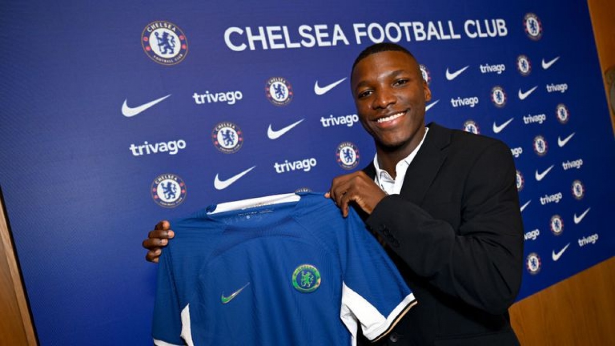 Moises Caicedo chính thức gia nhập Chelsea. (Ảnh: Getty)