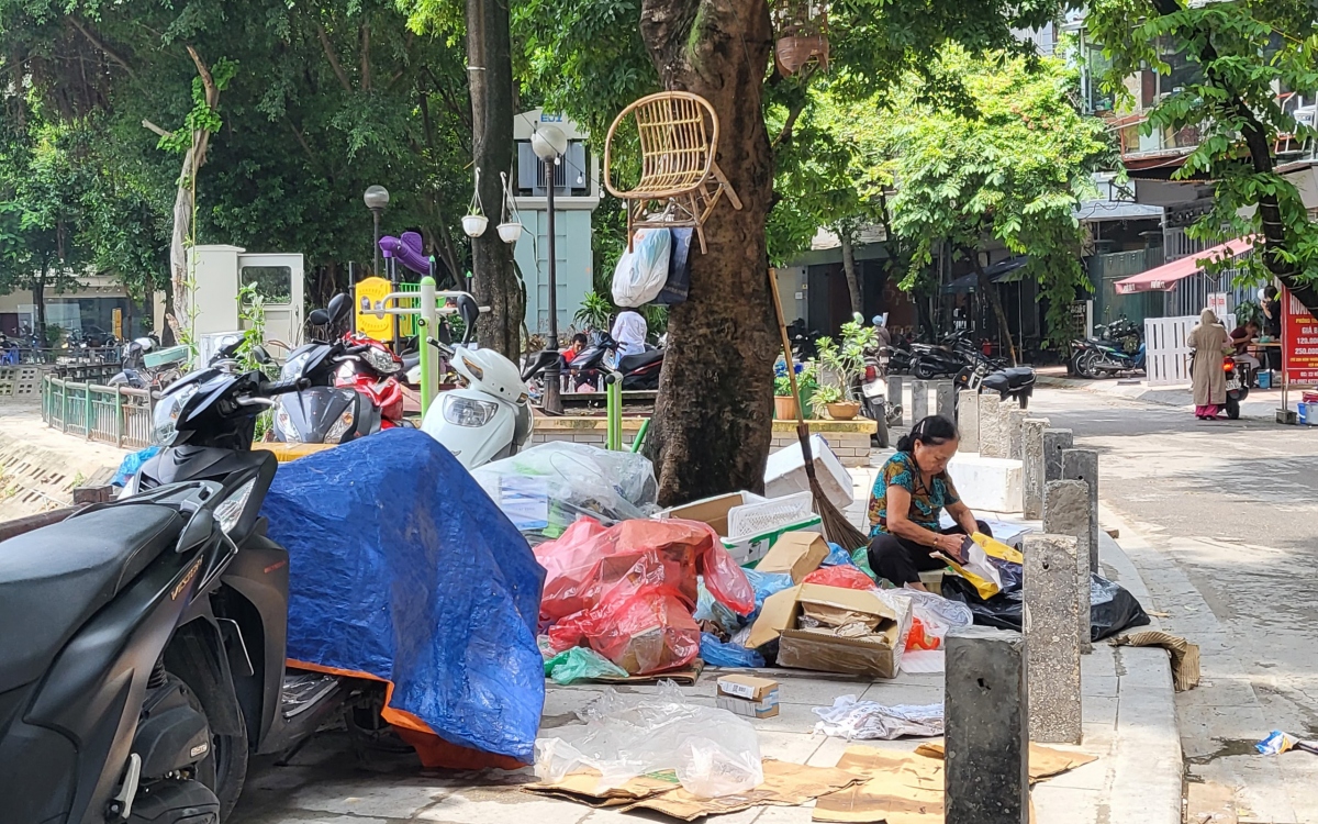 ...là nơi tập kết rác thải, đồng nát.