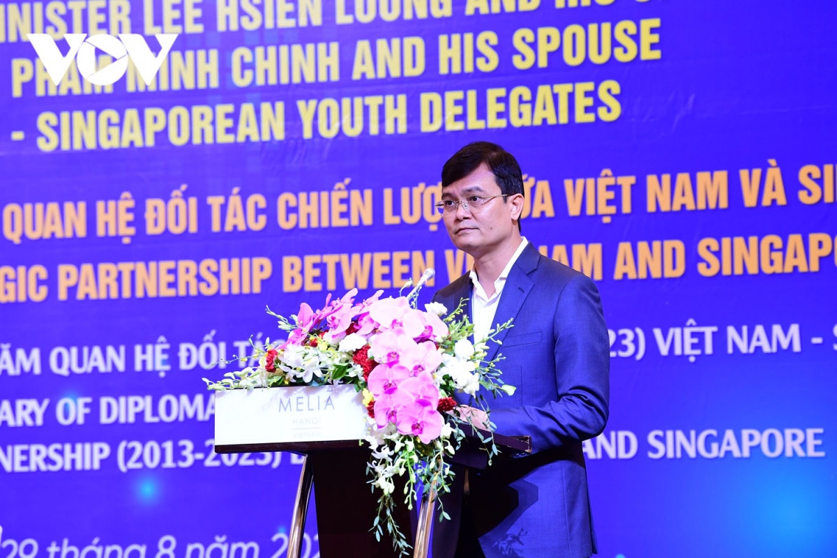 Phát biểu tại đây, anh Bùi Quang Huy (Bí thư thứ Nhất BCH Trung ương Đoàn, Chủ nhiệm Ủy ban Quốc gia về thanh niên tại Việt Nam) nhấn mạnh: Thanh niên Việt Nam và Singapore đều là những nhân tố quan trọng trong sự phát triển kinh tế, xã hội, là những chủ nhân tương lai của mỗi quốc gia và mỗi khu vực. Vì vậy, thanh niên hai nước cần được tạo điều kiện thuận lợi để tăng cường giao lưu, hợp tác, đóng góp chung vào sự phát triển của Việt Nam, Singapore và khu vực. 