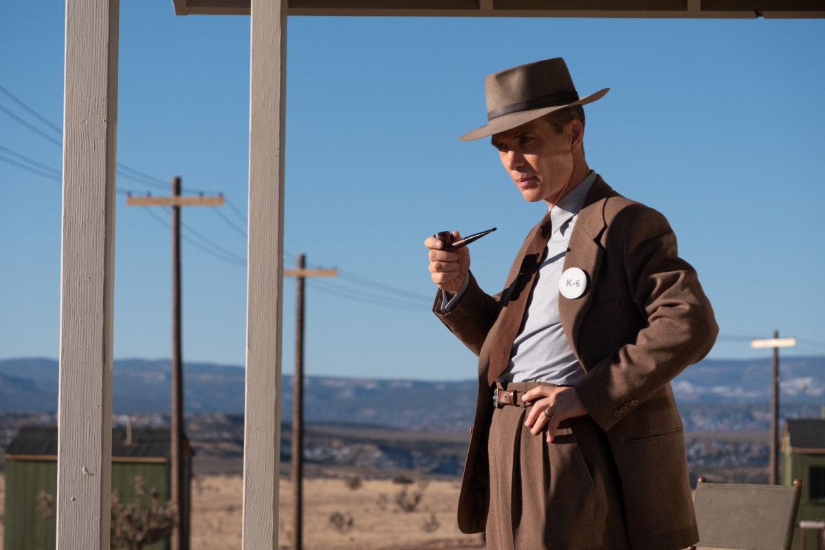 Cillian Murphy vào vai "cha đẻ bom nguyên tử" Oppenheimer.
