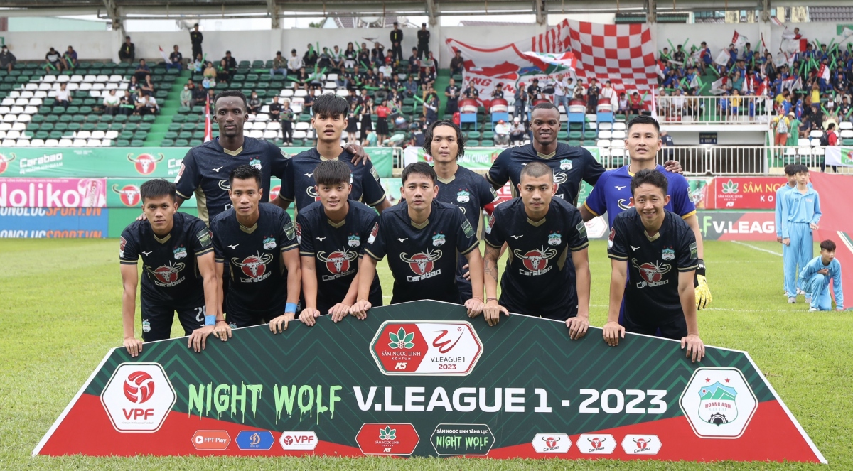 HAGL thất bại trước SLNA trong trận cuối cùng của mùa giải V-League 2023. (Ảnh: VPF). 