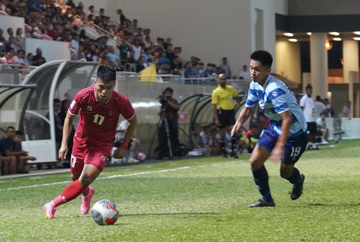 Hải Phòng FC chơi lấn lướt Rangers dù phải làm khách. (Ảnh: Bảo Huyền)