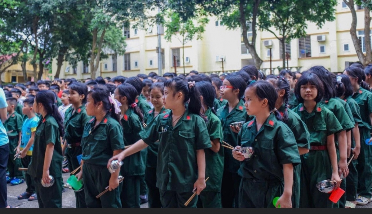 Chương trình "Học kỳ quân đội" thu hút sự tham gia của nhiều học sinh trong các kỳ nghỉ hè