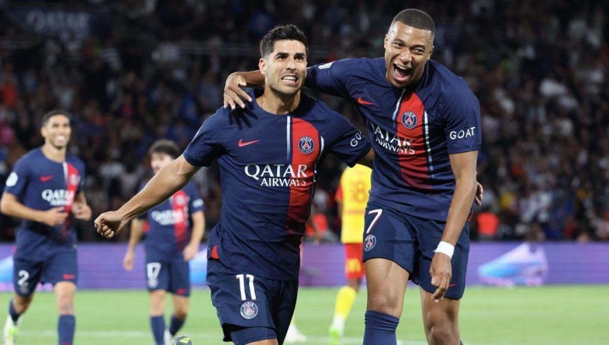 Asensio khai thông thế bế tắc cho PSG (Ảnh: Getty)