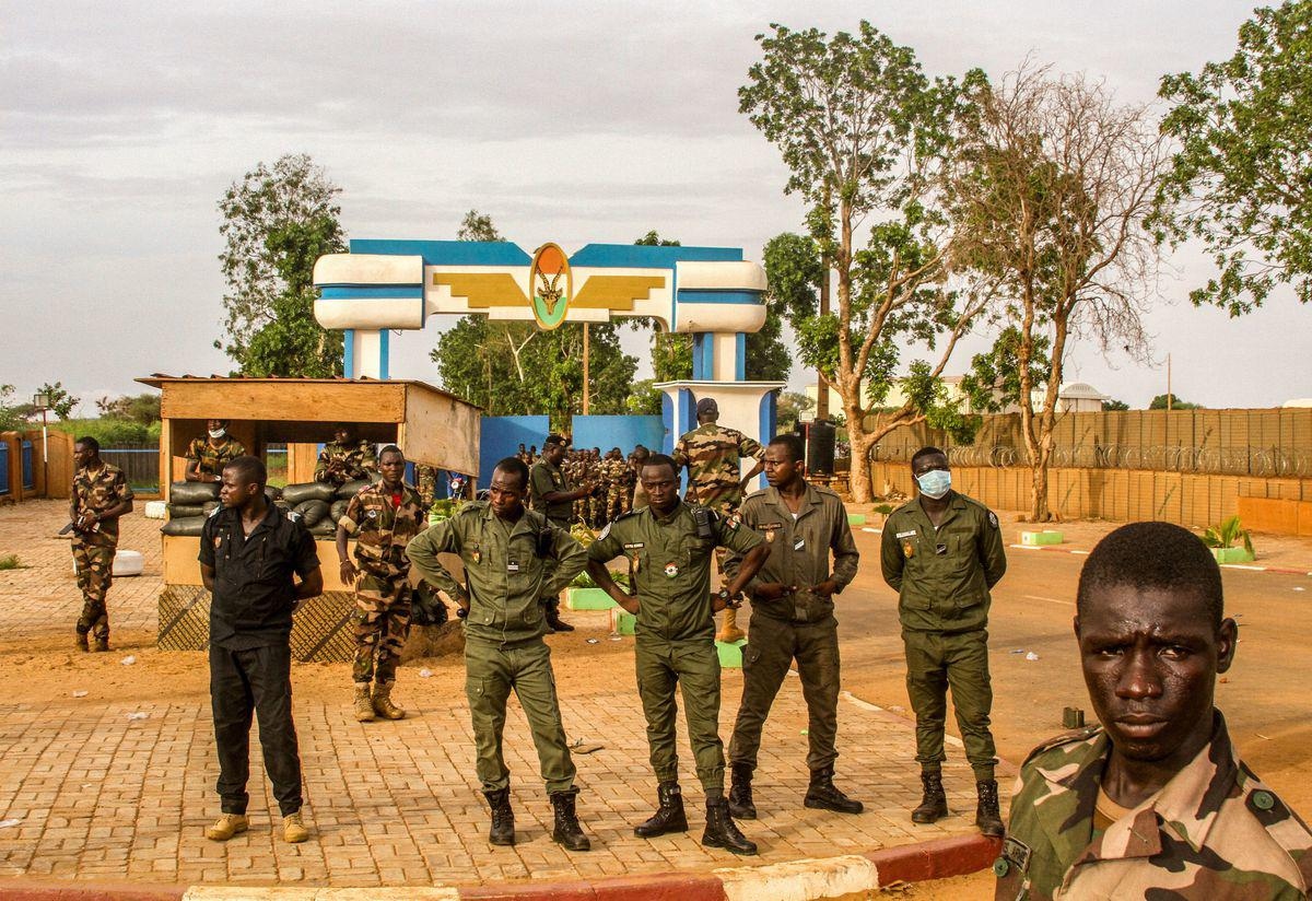 Các thành viên lực lượng an ninh Niger. Ảnh: Reuters