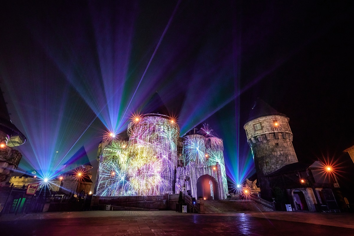 Màn trình diễn ánh sáng 3D mapping
